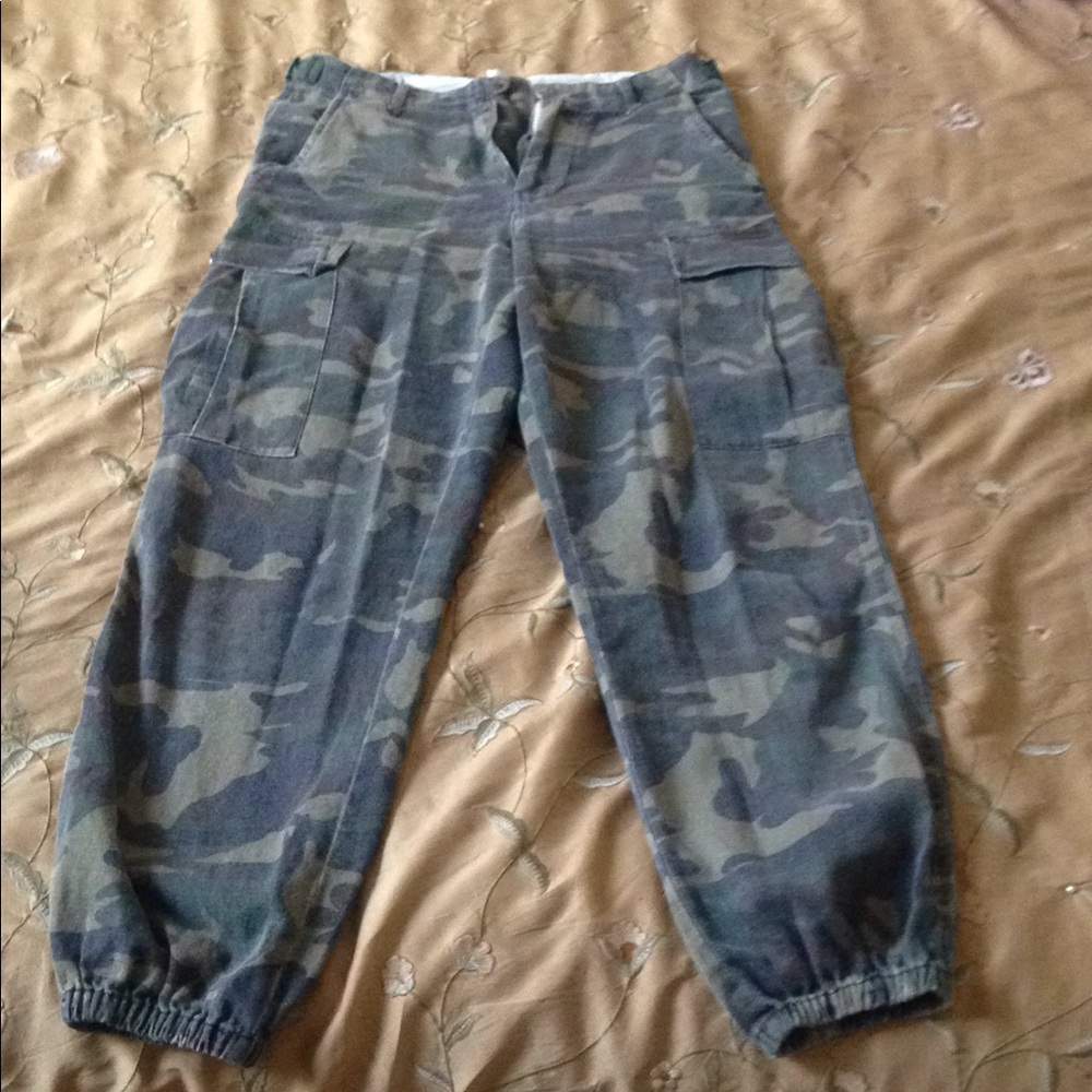 Fashion nova camo pants
